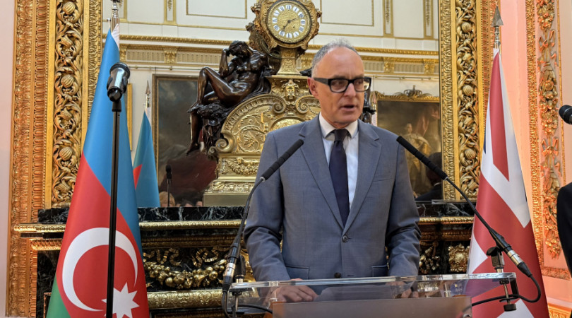 Britaniyalı diplomat: Britaniya Azərbaycanı mühüm təhlükəsizlik tərəfdaşı hesab edir Xeber basligi
